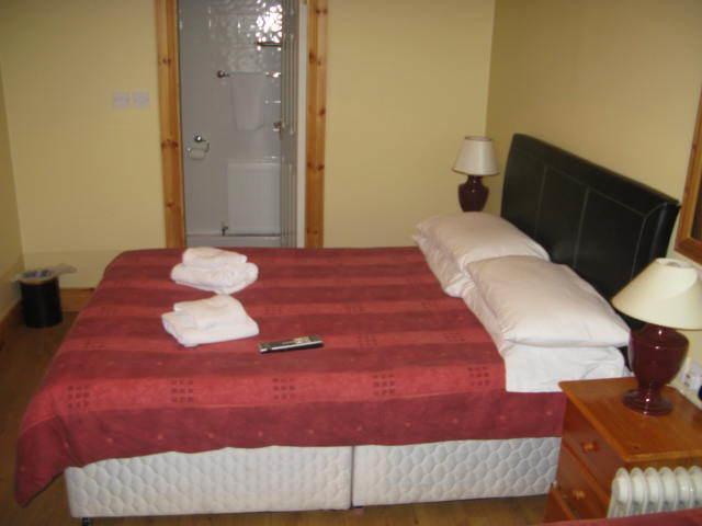 Dun Aoibhinn Guest Accommodation Голвей Номер фото